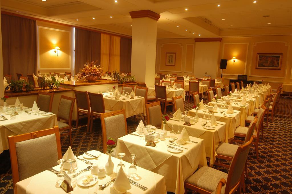 Denis Hotel Abuja Mobushipe Exterior photo