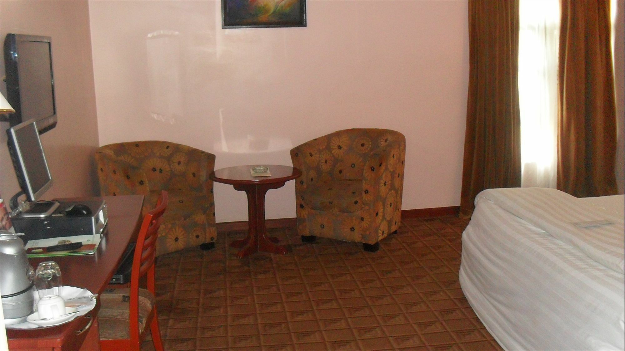 Denis Hotel Abuja Mobushipe Exterior photo